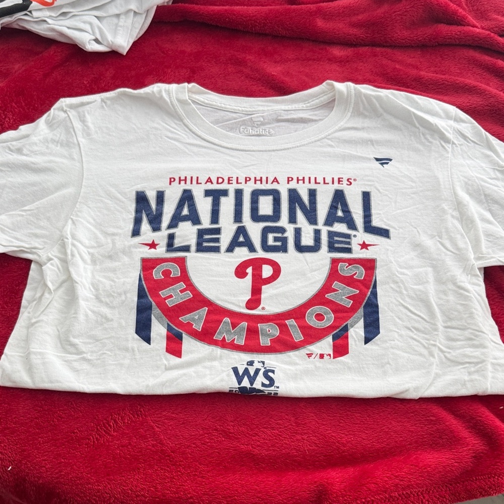 Fanatics Philadelphia Phillies White Red and Navy National League Champions Tee